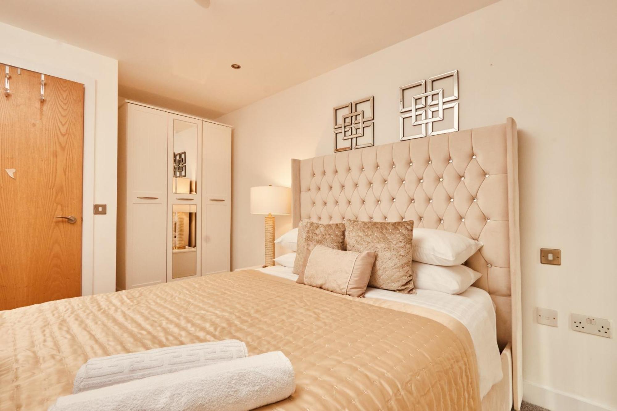 Central Leeds Dock Apt&Free Secure Parking! Exterior foto